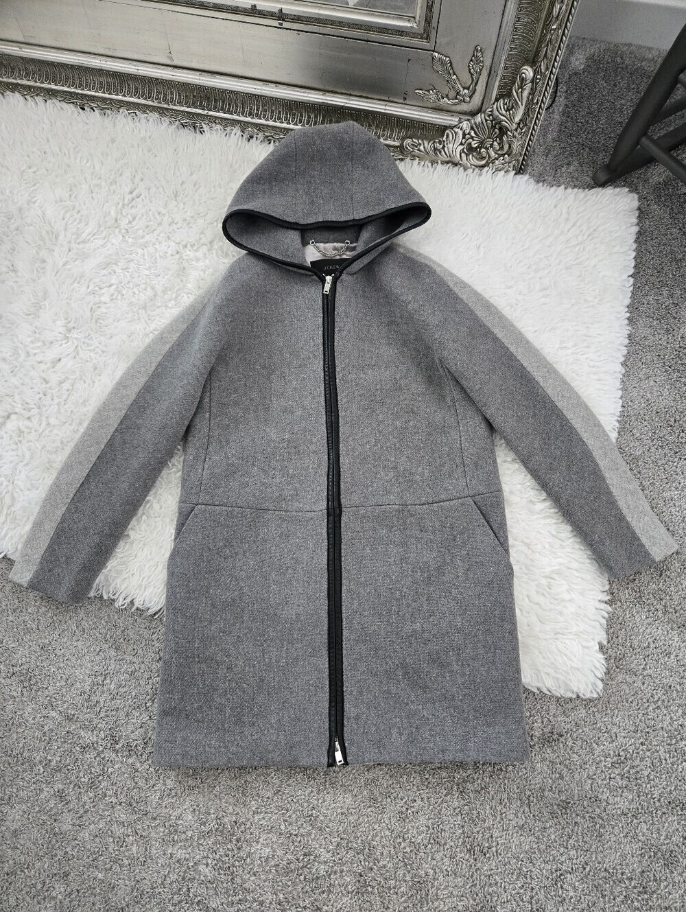 J.Crew Wool Blend Stadium-Cloth Italian mill Nello Gori Hooded Zip Coat. Size 8